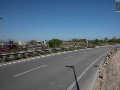 Per osservare il Riccardo Mola imbocchiamo viale Tatarella e procediamo verso sud